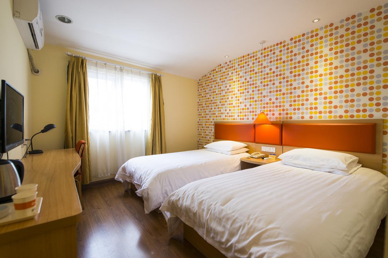 Home Inn Chengdu Kuanzhai Alley New City Square Екстер'єр фото