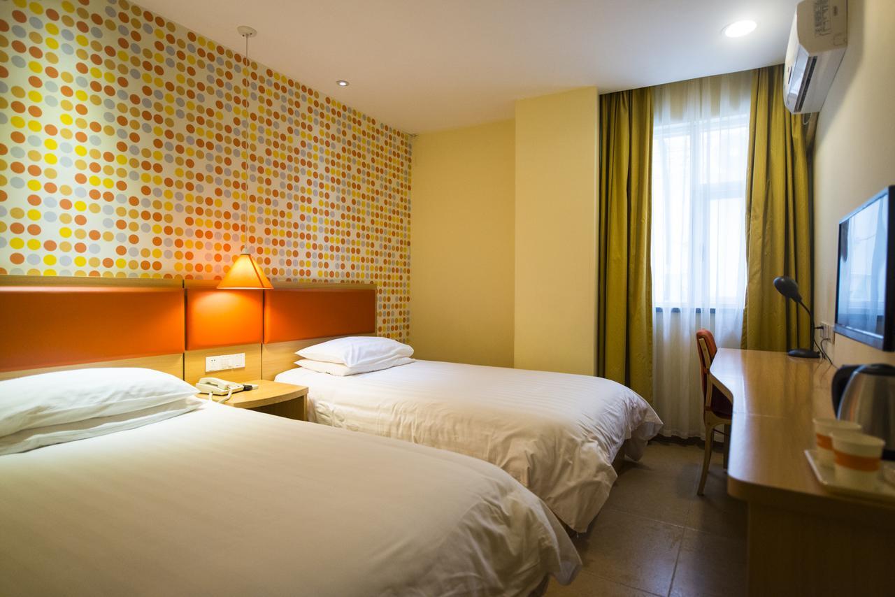 Home Inn Chengdu Kuanzhai Alley New City Square Екстер'єр фото